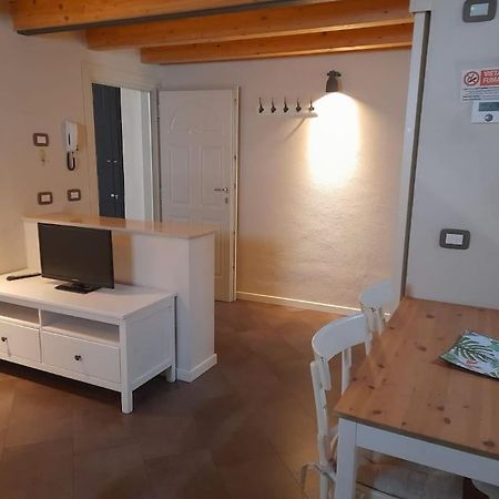 Iseo Loft - Comfort In Downtown Daire Dış mekan fotoğraf