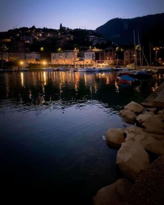 Iseo Loft - Comfort In Downtown Daire Dış mekan fotoğraf